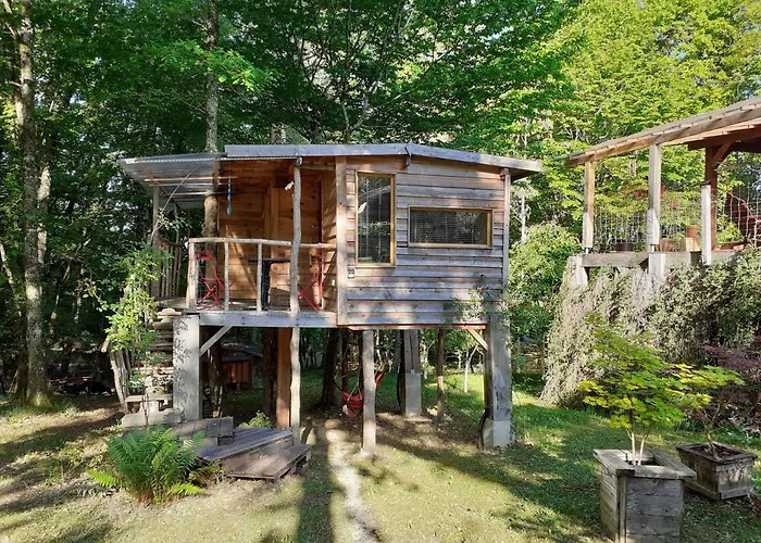 La De L'oiseau 住宿加早餐酒店 Couze-et-Saint-Front