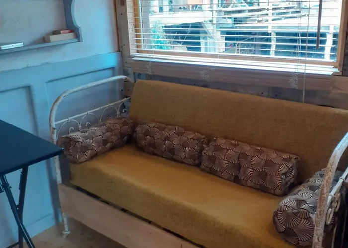 فندق مبيت وإفطار La De L'oiseau 3*